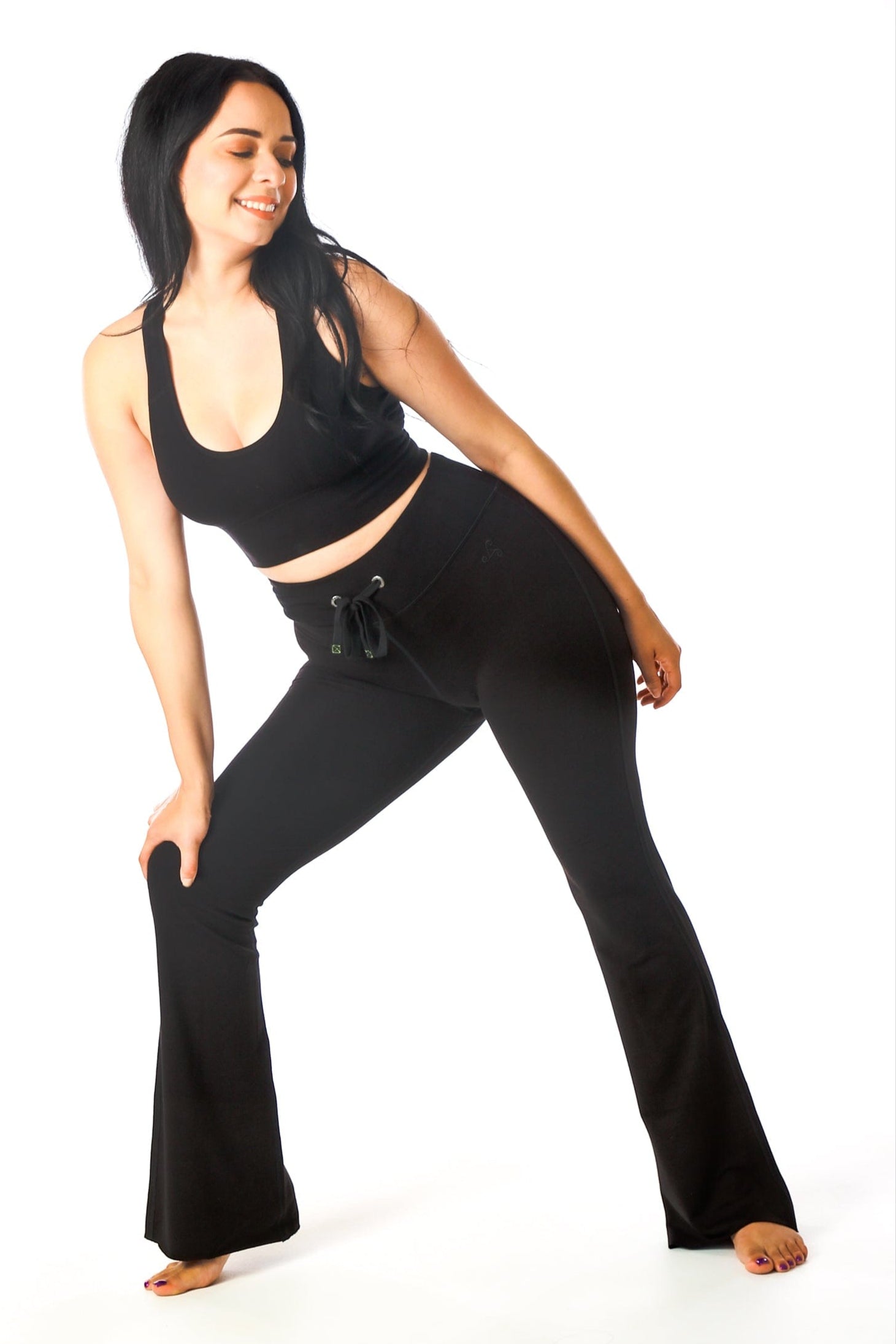 【美品】SEEALL ESSENTIAL FLARE PANTS Estelle Lounge Flare | - Green Apple Active